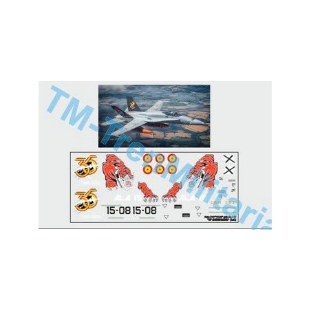 Calcas Avión Caza F18 "15-08", decoración "gris ALA 15 "35º ANIVERSARIO"". Escala 1:48. Marca Trenmilitaria. Ref: 000_9160.