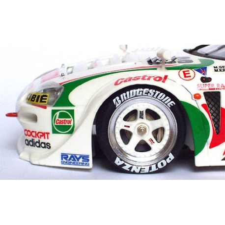 Coche maqueta, Castrol Toyota Tom's Supra GT, para montar y pintar. Escala 1:24. Marca Tamiya. Ref: 24163.