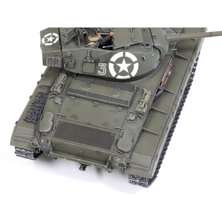 Tanque maqueta U.S. Light Tank M24 Chaffee European Theater. NEW. Escala 1:35. Marca Tamiya. Ref: 35391.