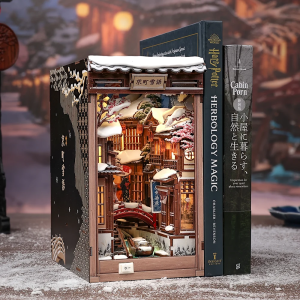 Sujeta libros en madera, Book Nook Kit, Kyoto Snow Whisper, 286 pzs. Marca CUTEBEE. Ref: BJAA401.