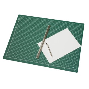 Tapete de corte de 450 x 300 mm. Marca Chaves. Ref: 15991.