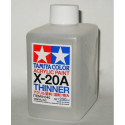 Acrylic Thinner, Disolvente Acrilico (81040). Bote 250 ml. Marca Tamiya. Ref: X-20A.