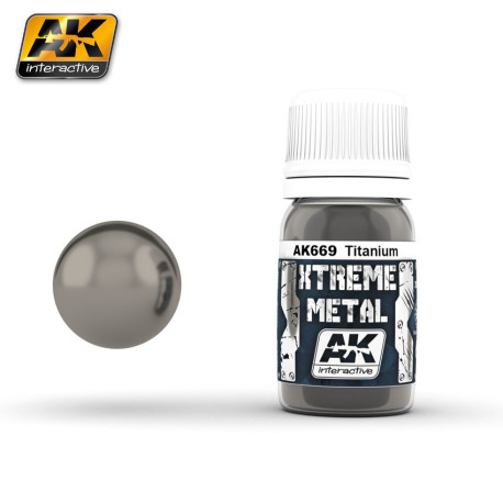 Xtreme Metal, titanio. Contiene 35 ml. Marca AK Interactive. Ref: AK669.