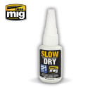 Slow cianoacrylate dry, pegamento cianocrilato lento. Bote 21 gr. Marca Ammo Mig Jimenez. Ref: AMIG8013.