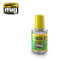 ULTRA DECAL - SET. Bote 30 ml. Marca Ammo by Mig Jimenez. Ref: AMIG2029.