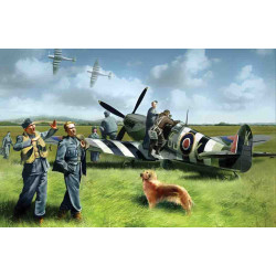 Spitfire Mk.IX con pilotos de la RAF y personal de tierra. Escala 1:48. Marca ICM. Ref: 48801.