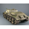 SU-85 SOVIET SELF-PROPELLED GUN Mod. 1944 EARLY PRODUCTION. INTERIOR KIT. Escala 1:35. Marca Miniart. Ref: 35204.