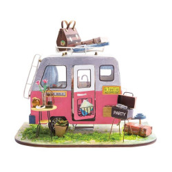Happy Camper, Miniature Camping Car. Kit de montaje. Marca Diy Miniatures. Ref: DGM04.