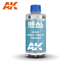 Disolvente,thinner. Cantidad 400 ml. Marca AK Interactive. Ref: RC702.