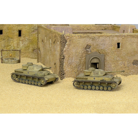 SD. KFZ. 161 PZ. KPFW. IV AUSF.F1/F2. Escala 1:72. Marca Italeri. Ref: 7514.