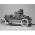 Model T 1913 Speedster with American Sport Car Drivers. Escala 1:24. Marca ICM. Ref: 24026.