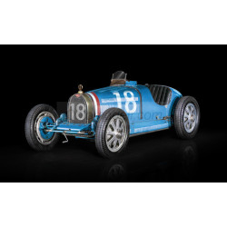 Bugatti 35 type B. Escala 1:12. Marca Italeri. Ref: 4710.