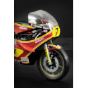 Moto Suzuki RG 500 XR27.1970-1980. Escala 1:9. Marca Italeri. Ref: 4644.