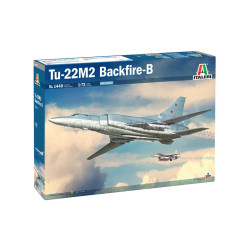 Tu-22M2 Backfire-B. Escala 1:72. Marca Italeri. Ref: 1440.