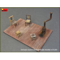 EAST EUROPEAN HOME STUFF. Escala 1:35. Marca Miniart. Ref: 35584.