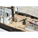 Barco Hunter Q-ship ( barco pirata). Escala 1:60. Marca Amati. Ref: 1450.