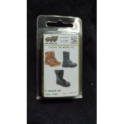 Huella de Botas ET, 3 Tipos diferentes. Marca BMR MODELS. Ref:3D35009.