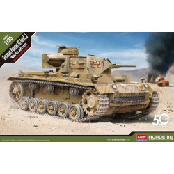 Panzer III Ausf. J "North Afrika". Escala 1:35. Marca Academy. Ref: 13531.