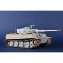 Pz.Kpfw.VI Ausf.E Sd.Kfz. 181 Tiger I Late Production with Full interior detail. Escala 1:16. Marca Trumpeter. Ref: 00945.