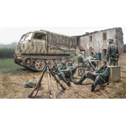 Vehiculo oruga STEYR RSO/01 con SOLDADOS ALEMANES. Escala 1:35. Marca Italeri. Ref: 6549.