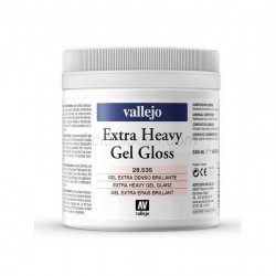 Gel extra denso transparente, brillo. Bote 500 ml. Marca Vallejo. Ref: 28.535.