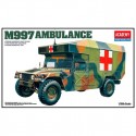 Maqueta de plástico, Vehículo M997 Maxi Ambulance. Escala 1:35. Marca Academy. Ref: 13243.